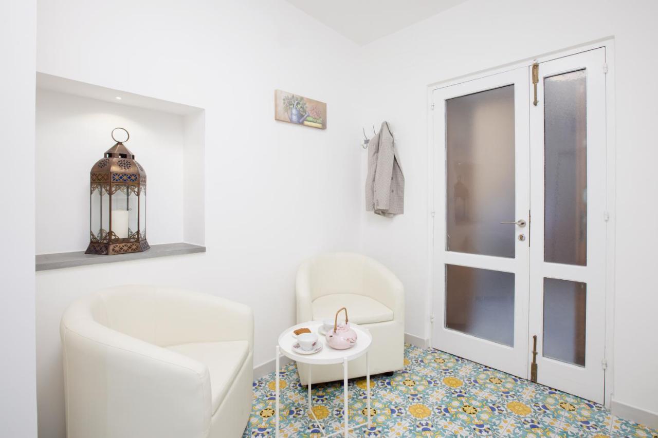 Brezza Marina-Authentic Sorrento Flat By The Beach Экстерьер фото