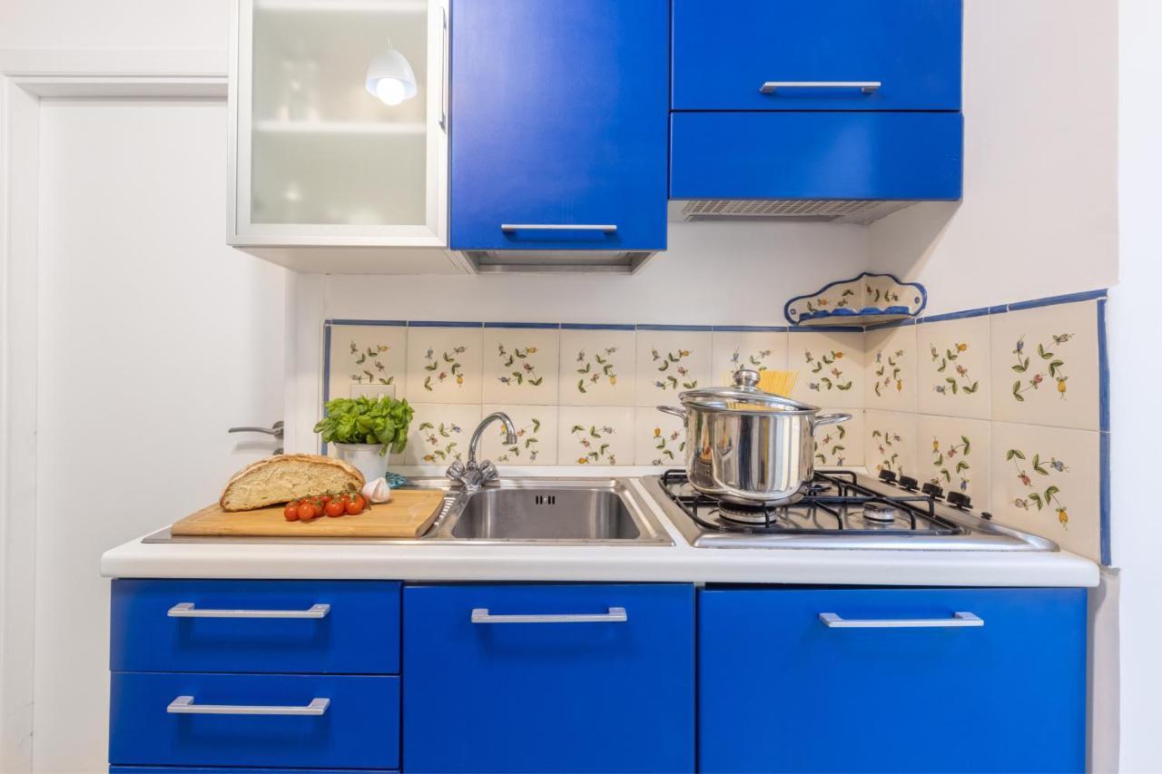 Brezza Marina-Authentic Sorrento Flat By The Beach Экстерьер фото